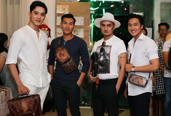 Triển lãm “Nghệ thuật từ đôi tay” tại Thảo Điền