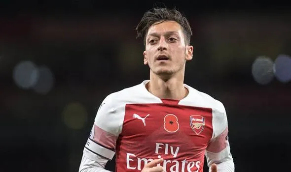 Chuyển nhượng 16/1: Atletico Madrid muốn giải cứu sao Arsenal