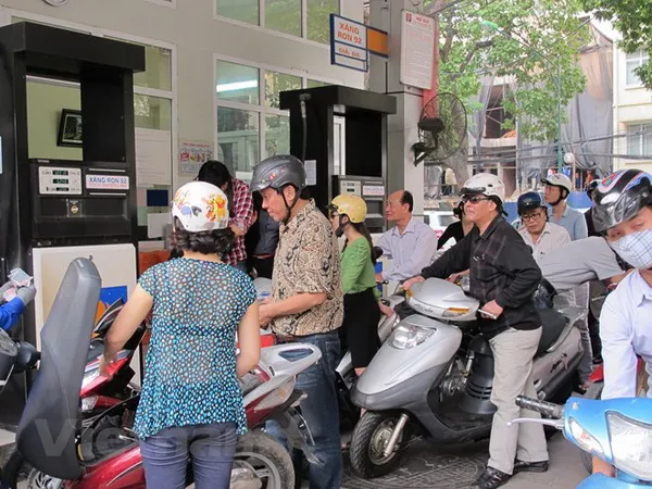 Giá xăng giữ ổn định cho Tết Nguyên đán Kỷ Hợi