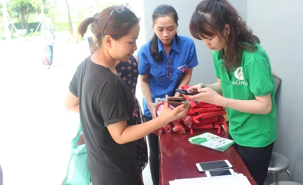 TPHCM: Thêm chung cư phân loại rác bằng điện thoại di động