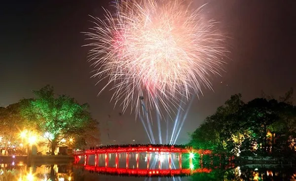 30 điểm bắn pháo hoa giao thừa ở Hà Nội là những địa điểm nào?