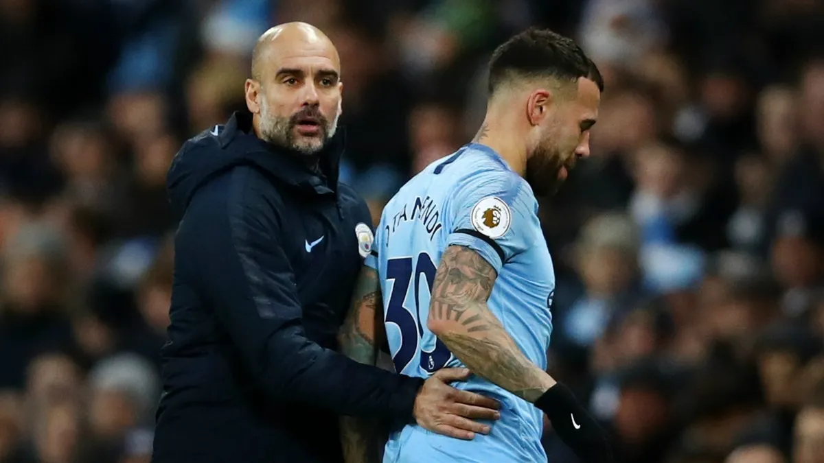 Tin bóng đá 25/1: Guardiola chỉ điểm ngôi sao Man City đang “khó ở”