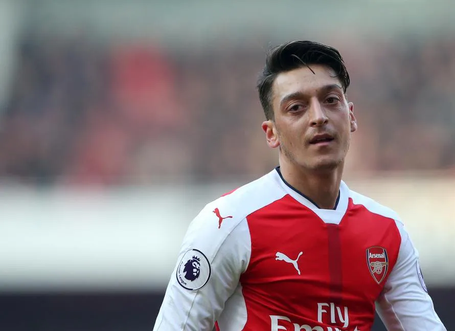 Tin thể thao 25/1: Ozil lãng phí tài năng của chính mình