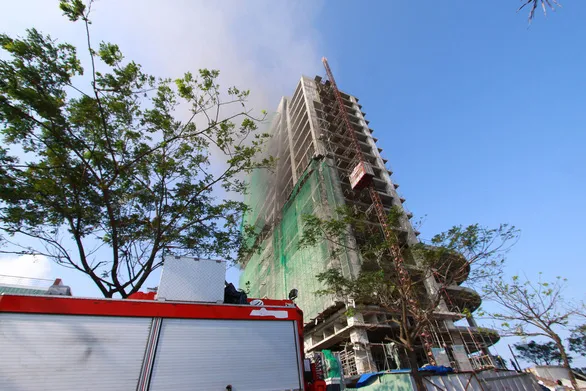 Cháy tòa nhà DITP TOWER đang thi công ở Đà Nẵng