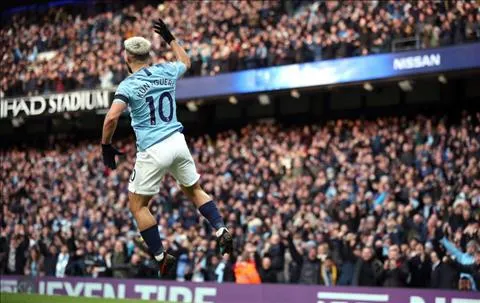 Tin tức Man City 11/02: Aguero thiết lập hàng loạt kỷ lục mới