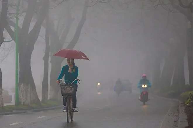 Dự báo thời tiết ngày mai 13/2: Bắc Bộ mưa phùn lạnh, Nam Bộ nắng nóng