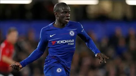 Tin tức Chelsea 23/02: Kante hạnh phúc dù đá trái sở trường