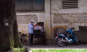 Nỗi niềm người hớt tóc dạo