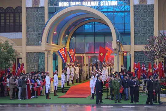 [Trực tiếp] Lễ đón Chủ tịch Triều Tiên Kim Jong Un tại ga Đồng Đăng