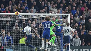 Kết quả Ngoại hạng Anh hôm nay 28/2: Đá bại Tottenham, Chelsea áp sát Top 4