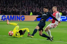 Lịch thi đấu bóng đá hôm nay 5/3/2019: Real Madrid vs Ajax