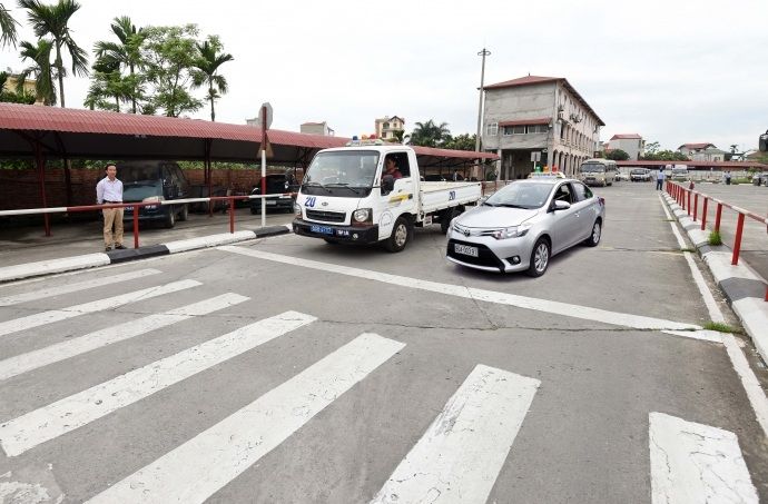 Chắc Bộ trưởng lỡ lời?!