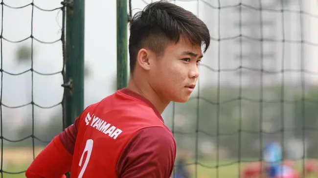 ĐT U23 Việt Nam chỉ còn một cầu thủ tập riêng trong sáng 12/3