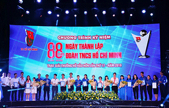 TPHCM kỷ niệm 88 năm thành lập Đoàn TNCS HCM và trao giải thưởng Hồ Hảo Hớn 2019