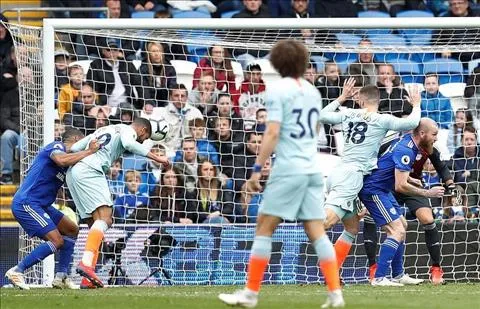 Tin tức Chelsea 01/04: HLV Sarri nói gì sau chiến thắng trước Cardiff?