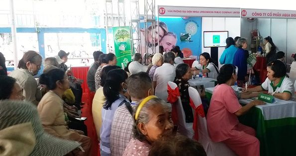 Ngày hội sức khỏe cộng đồng 2019 tại TPHCM: Khám bệnh miễn phí cho người dân