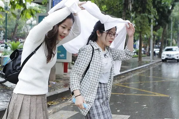 Dự báo thời tiết 3 ngày tới 5-7/4: Bắc bộ đêm mưa, ngày nắng - Đông Nam bộ nắng nóng