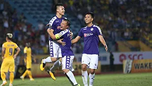 Kết quả V-League 2019 ngày 7/4: Đè bẹp SLNA, Hà Nội đứng đầu bảng xếp hạng