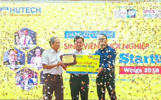 Dự án Mứt thanh long Đức Thuận đạt Giải Nhất HUTECH STARTUP WINGS 2019