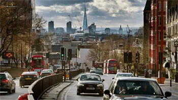 Mức phí ô nhiễm bảo vệ môi trường mới của London chính thức có hiệu lực