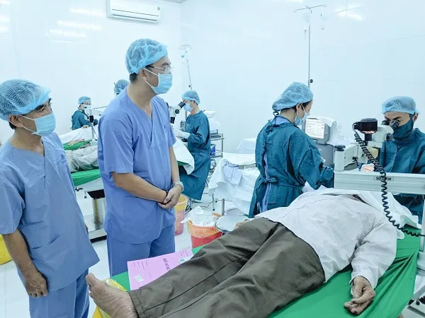 Thêm 800 bệnh nhân nghèo được hỗ trợ chi phí phẫu thuật mắt tìm lại được ánh sáng
