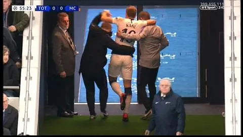Tin thể thao 10/04: Pochettino báo tin cực buồn cho Spurs