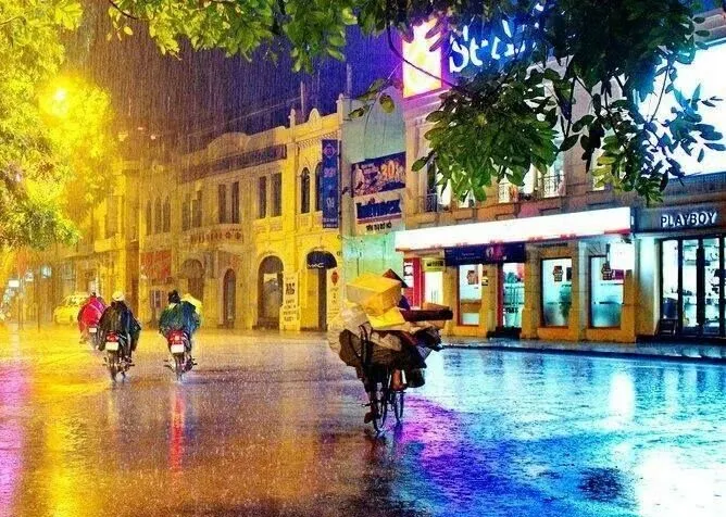 Dự báo thời tiết ngày mai 14/4: Hà Nội ngày nắng, từ đêm mai có mưa vừa, mưa to và dông