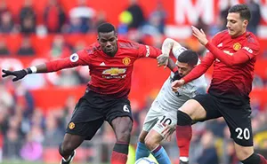 Kết quả Ngoại hạng Anh 14/4: MU áp sát Top 4, Tottenham vươn lên thứ 3 trên BXH