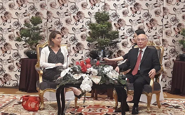 Đoàn trợ lý Nghị sĩ Mỹ thăm TP HCM