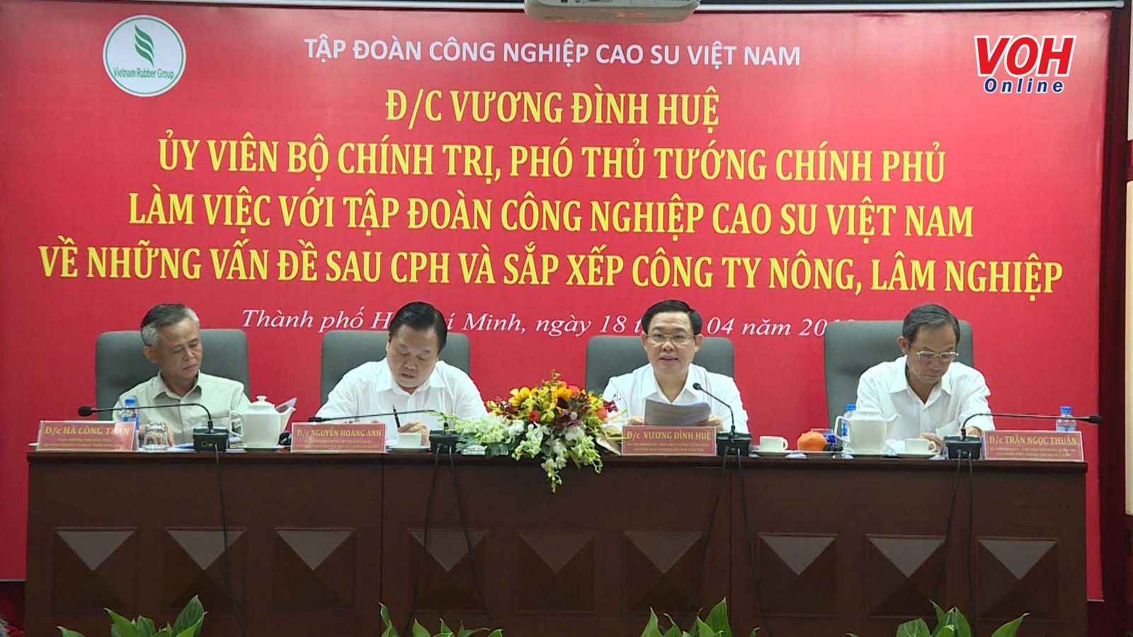 Phó Thủ tướng Vương Đình Huệ: TĐ Cao su Việt Nam tập trung đầu tư vào ngành nghề, SP có lợi thế