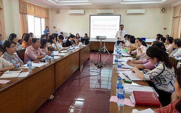 Lao động trẻ em tác động tiêu cực đến nguồn nhân lực
