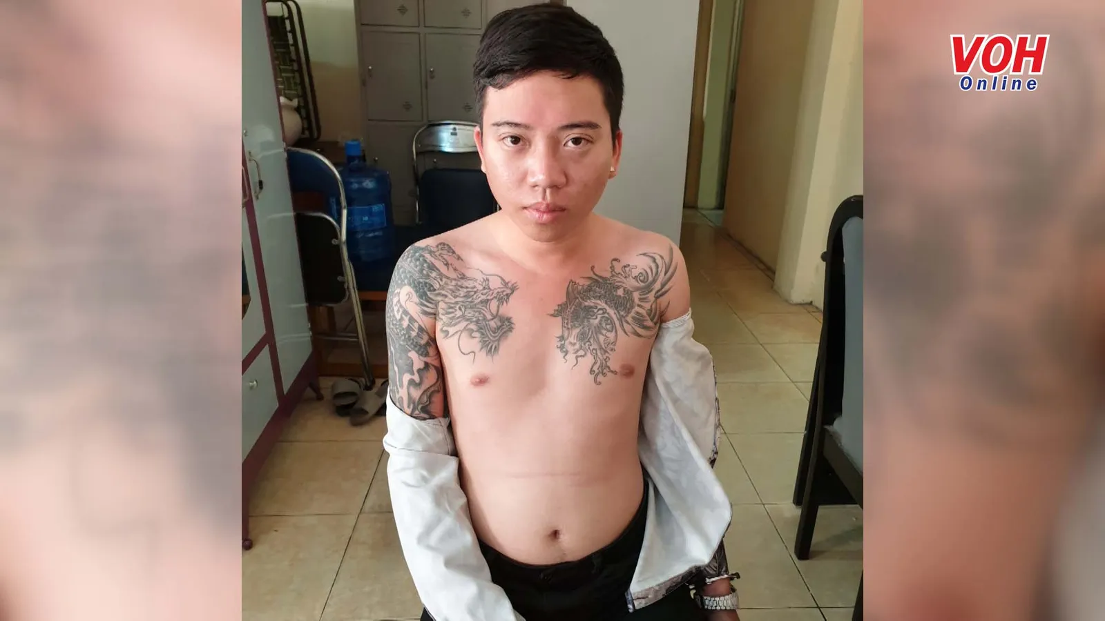 Bắt giữ đường dây sử dụng hàng nóng, buôn bán trái phép chất ma tuý tại TPHCM