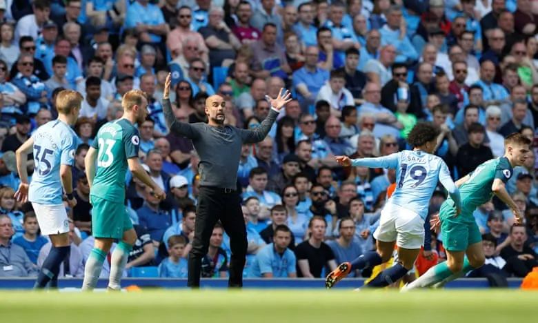 Kết quả Ngoại hạng Anh 20/4: Đá bại Tottenham, Man City soán ngôi đầu của Liverpool