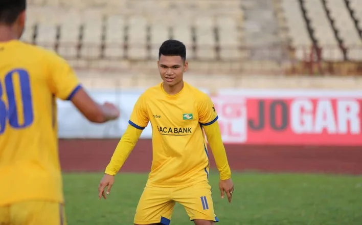 Xuân Mạnh báo tin vui cho HLV Park Hang Seo