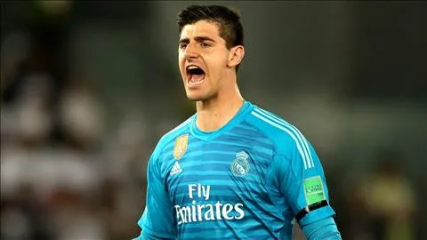 Tin tức Real Madrid 26/04: HLV Zidane đẩy Courtois khỏi Bernabeu