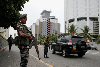 Nghi can khủng bố Sri Lanka kích nổ bom khiến 15 người chết
