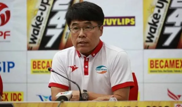 Quế Ngọc Hải được khen ngợi trong ngày đối đầu với đội bóng cũ SLNA