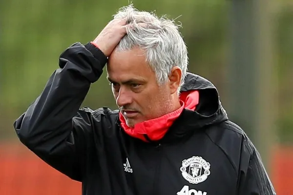 Mourinho chỉ ra vấn đề nghiêm trọng của M.U