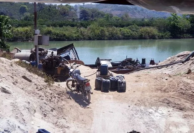 Vi phạm gia tăng, khó khăn trong xử lý khai thác cát trái phép