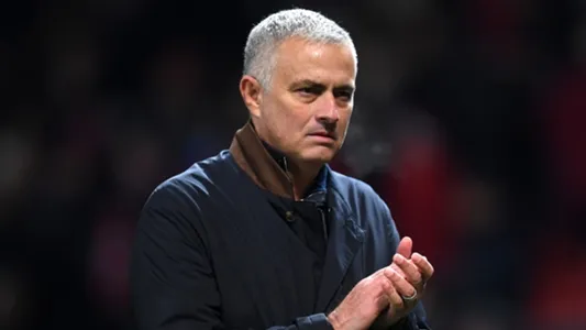 HLV Jose Mourinho tiết lộ về thời điểm trở lại cầm quân