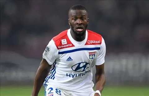 Tin chuyển nhượng 19/5: Lyon không ưu tiên bán Ndombele cho MU