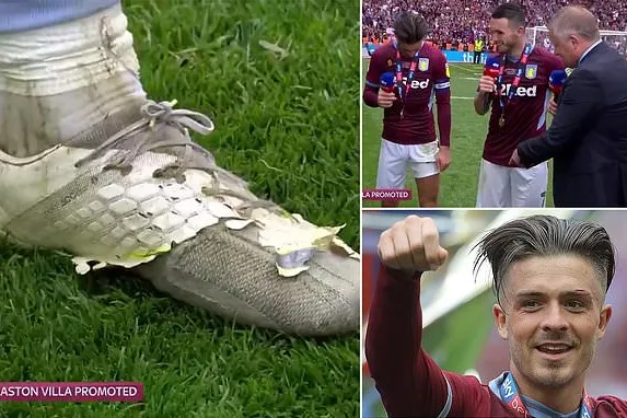 Vì sao cầu thủ Aston Villa đi giày cũ trong trận đấu 170 triệu bảng?