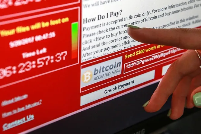 Máy tính xách tay chứa 6 phần mềm độc hại nhất thế giới có giá 1,3 triệu USD