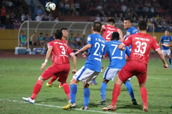 “Cầu thủ Việt kiều về nước cần hoà nhập cuộc sống trước, chuyên môn tính sau”