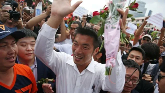 Thái Lan: Liên minh đối lập đề cử ngôi sao của đảng Future Forward làm Thủ tướng
