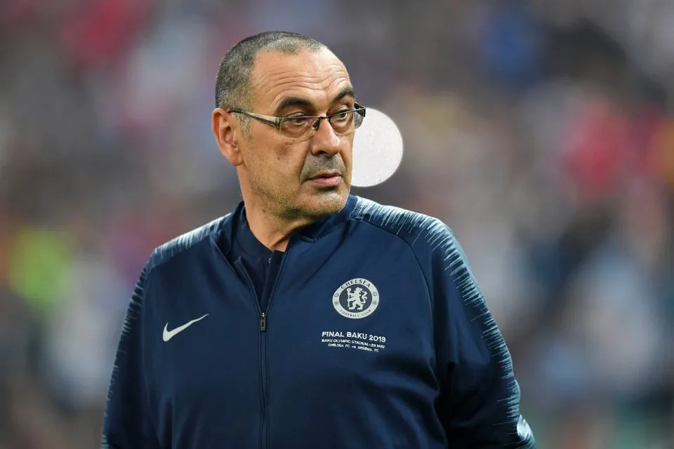 Sao Juventus chào mừng Sarri đến với thành Turin