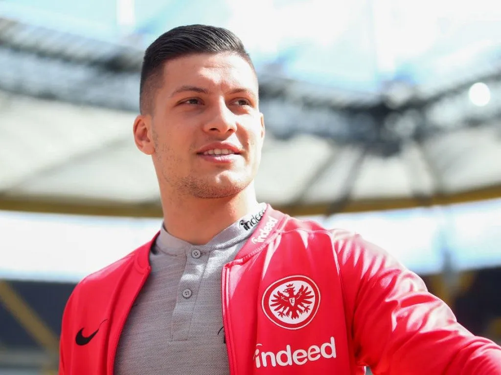 Chính thức: Real Madrid kích nổ bom tấn Luka Jovic