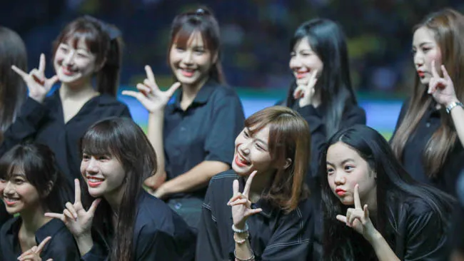 Kings Cup 2019 ghi điểm với dàn hoạt náo viên xinh đẹp