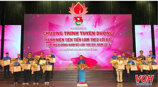 19 thanh niên tiên tiến tiêu biểu nhận bằng khen của Trung ương Đoàn