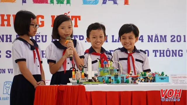 Học sinh thỏa thích sáng tạo trong ngày hội “STEM DAY”